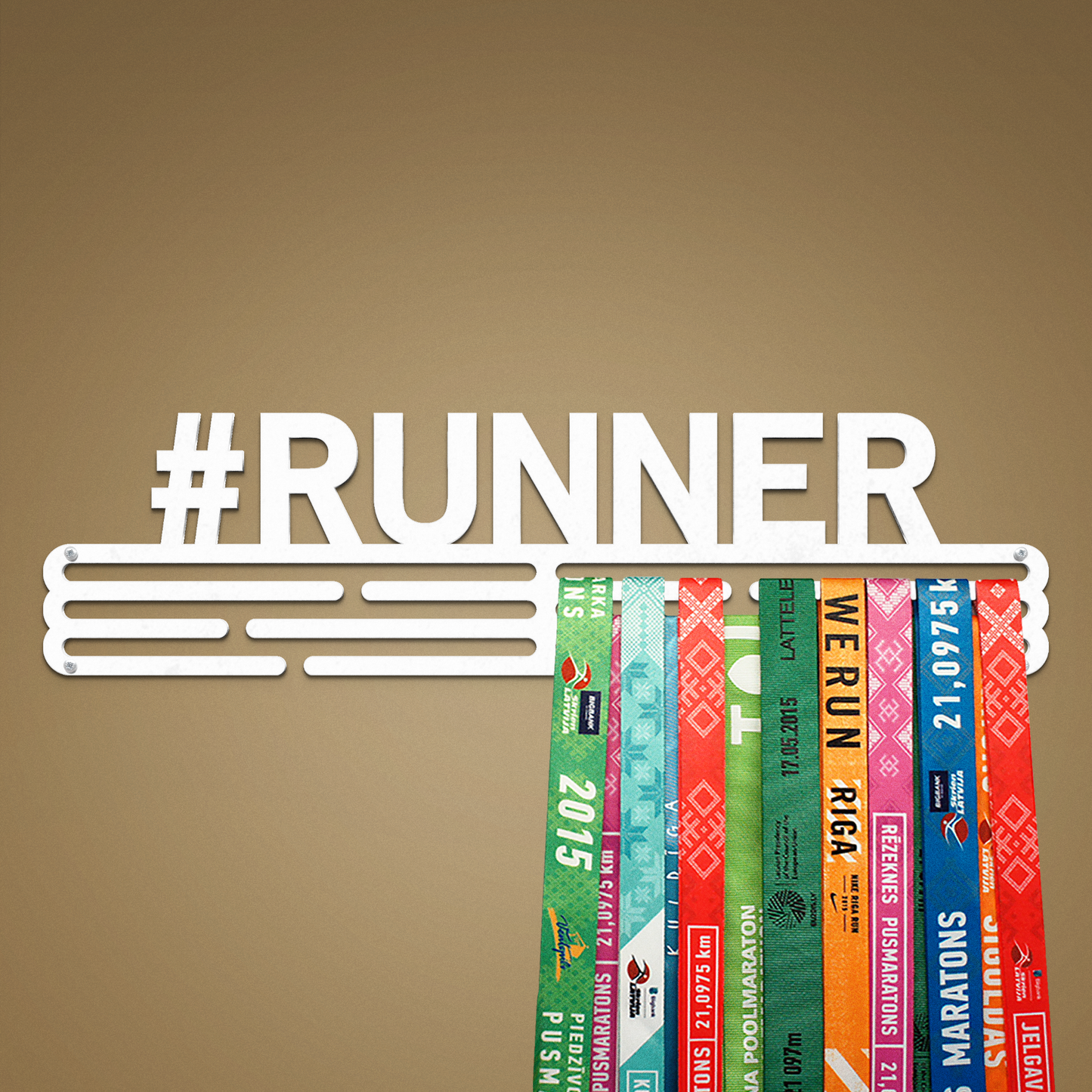 #RUNNER - White - Large - medal hanger