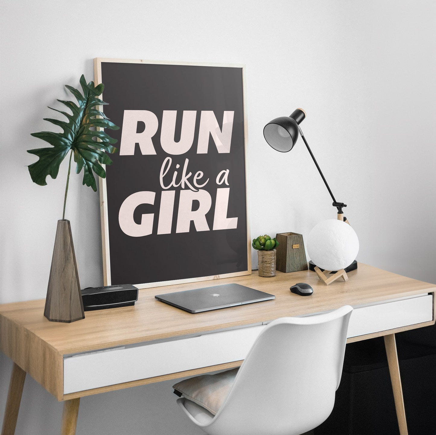 RUN LIKE A GIRL - Poster - Unframed
