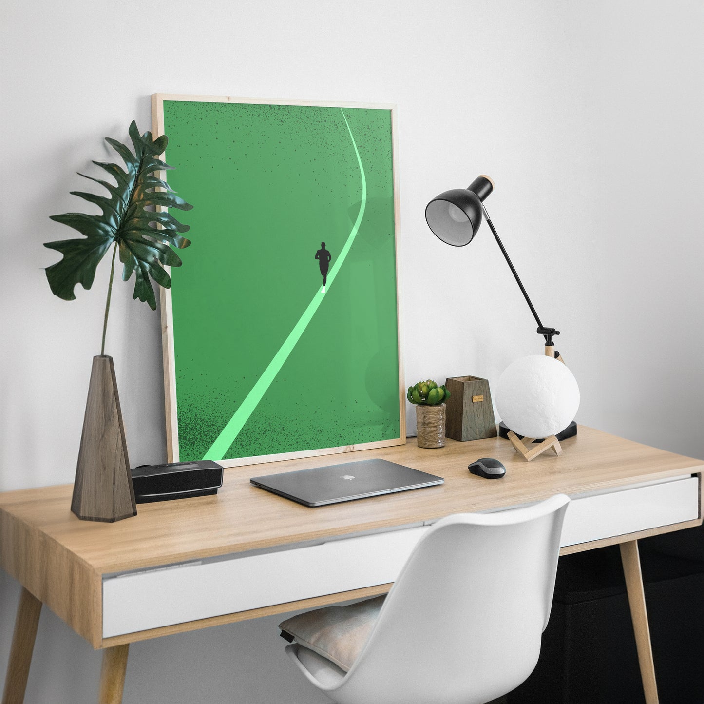 LONE RUNNER - Poster - Unframed